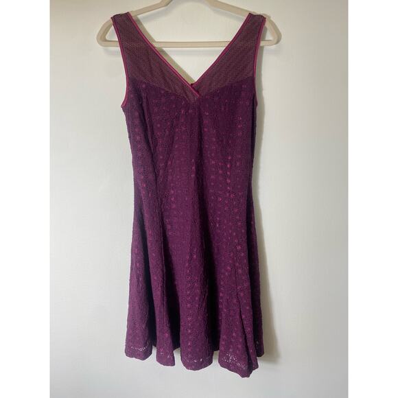 Etcetera Maroon Sleeveless V-Neck A-Line Crochet Lace Dress Sz 2 - Picture 1 of 3